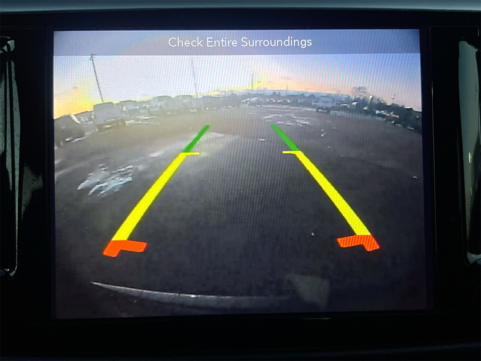 Thumbnail: 2018 Chrysler Pacifica - 28