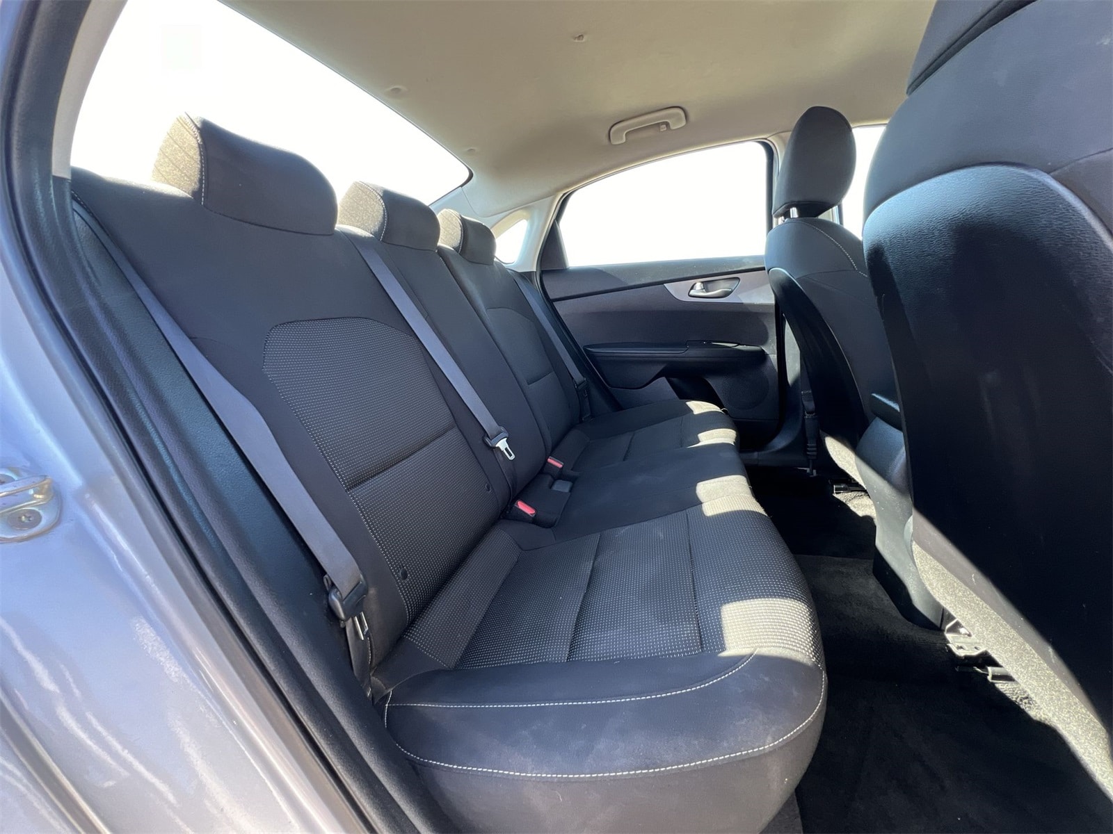 Thumbnail: 2019 Kia Forte - 21