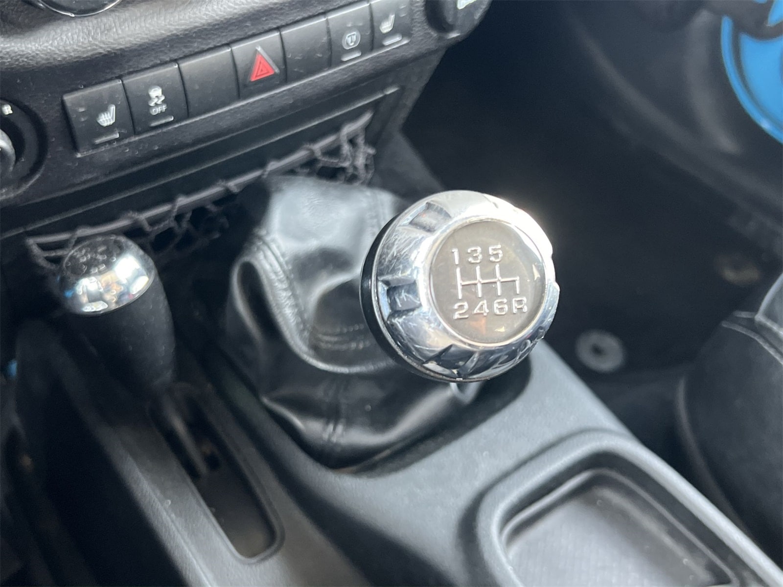 Thumbnail: 2017 Jeep Wrangler - 31