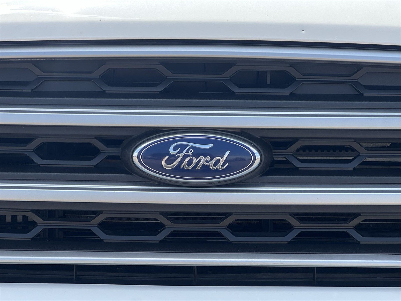 2018 Ford EcoSport SE 12