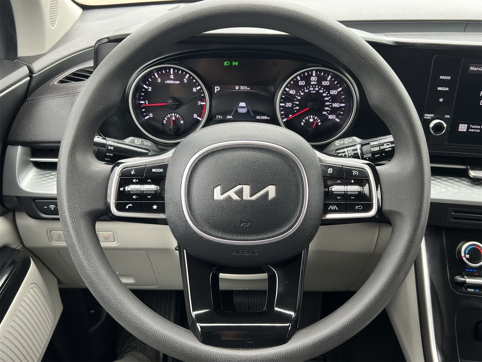 Thumbnail: 2023 Kia Carnival - 23