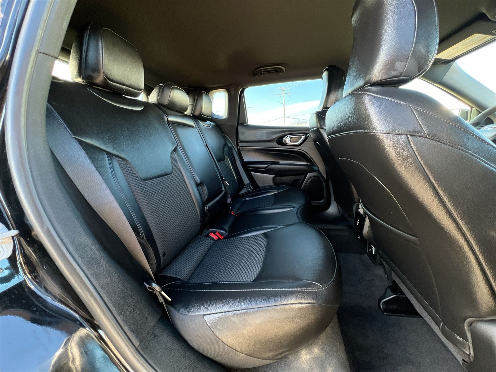 Thumbnail: 2025 Jeep Compass - 21