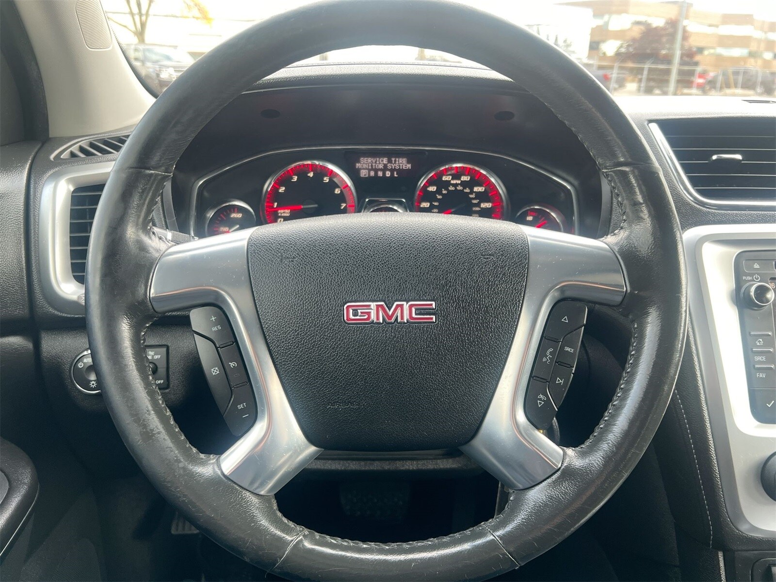 Thumbnail: 2015 GMC Acadia - 22