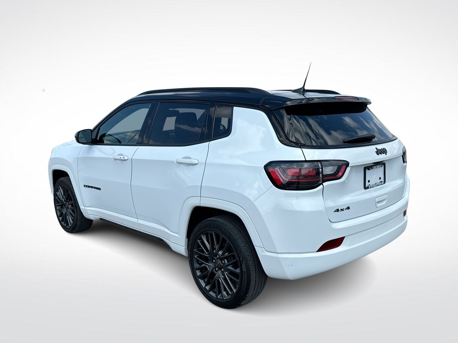 Thumbnail: 2022 Jeep Compass - 6