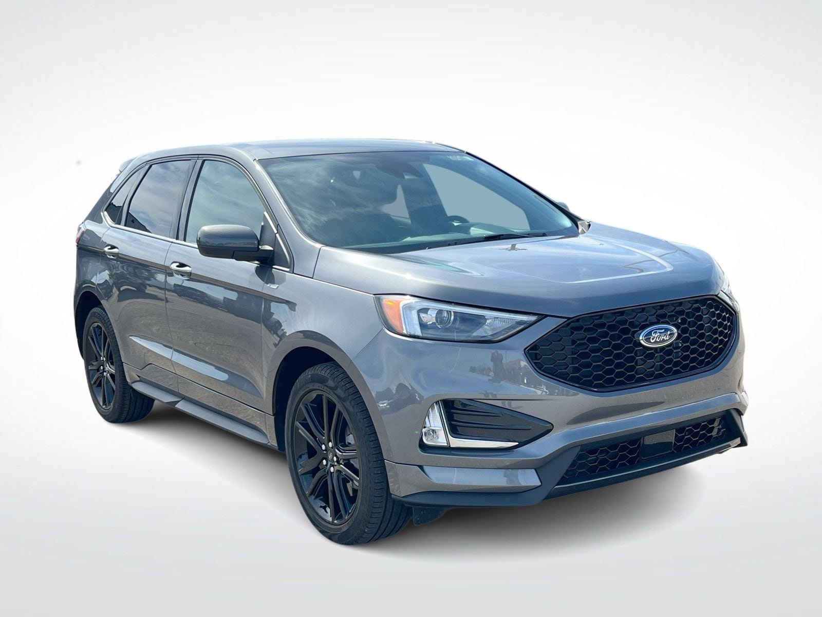 Thumbnail: 2023 Ford Edge - 2