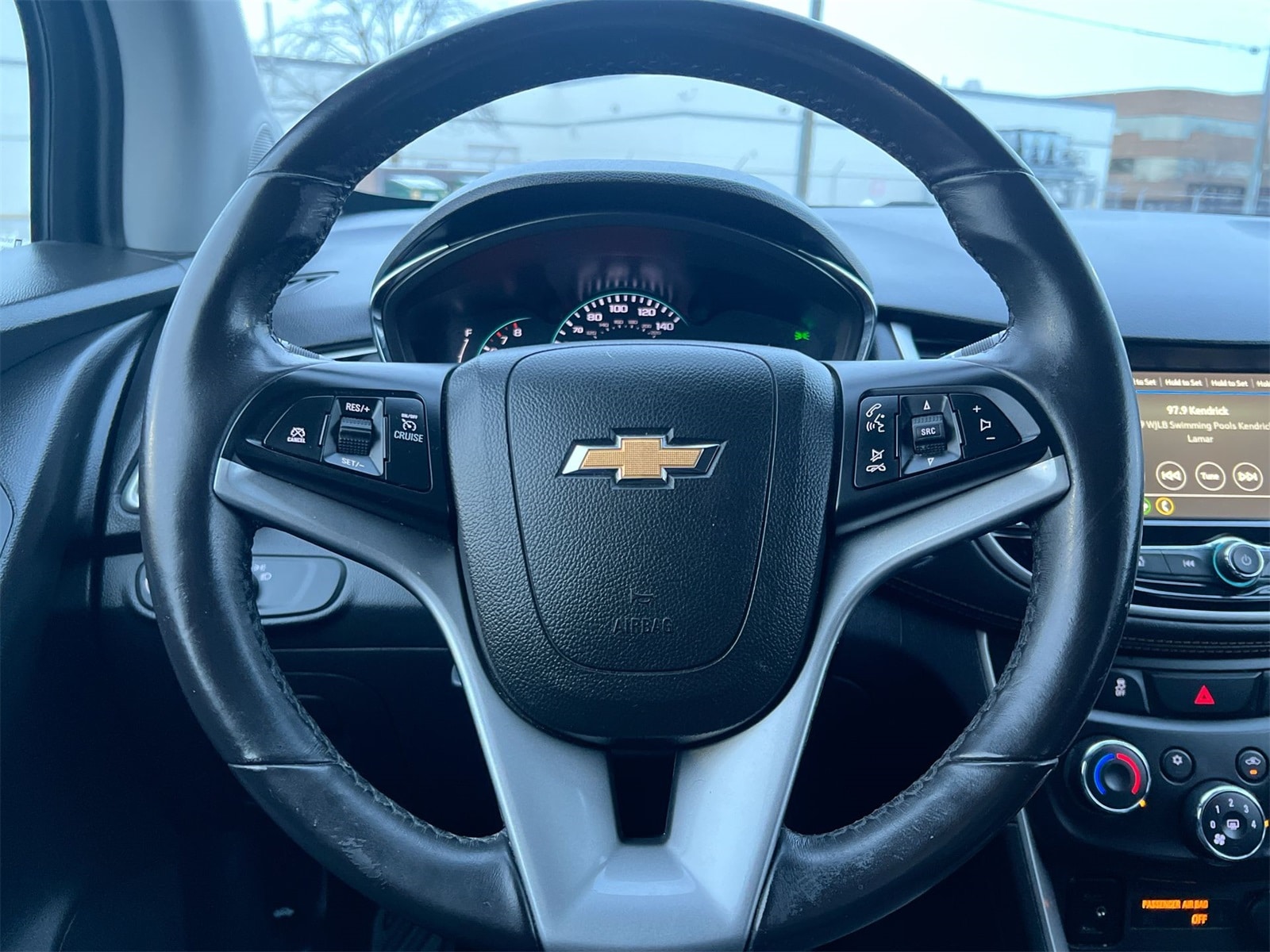 Thumbnail: 2019 Chevrolet Trax - 22