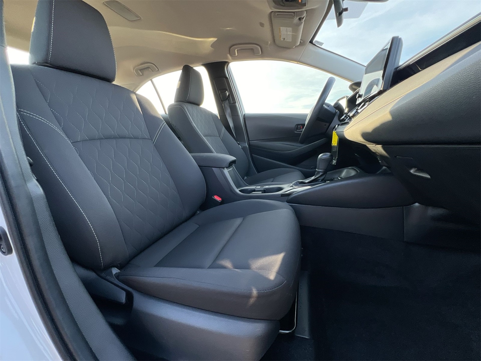 Thumbnail: 2023 Toyota Corolla - 21