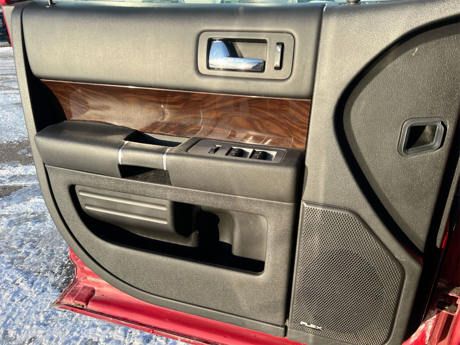 Thumbnail: 2011 Ford Flex - 28