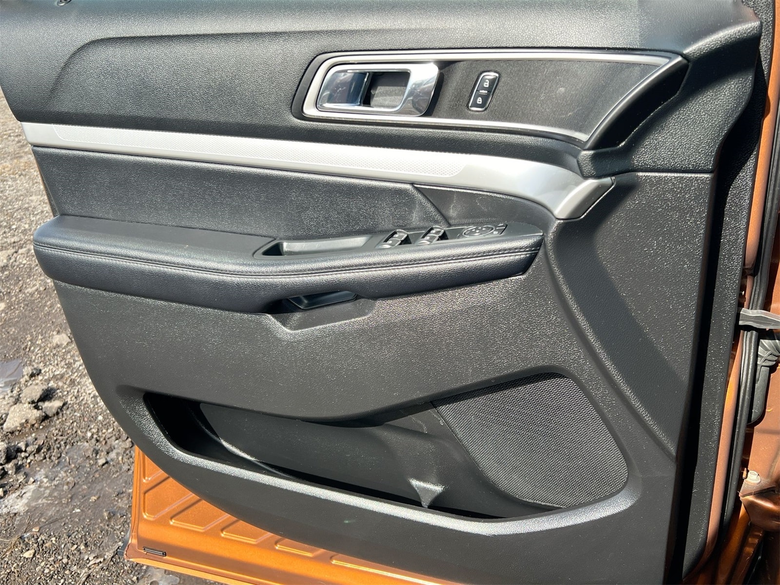 Thumbnail: 2017 Ford Explorer - 30