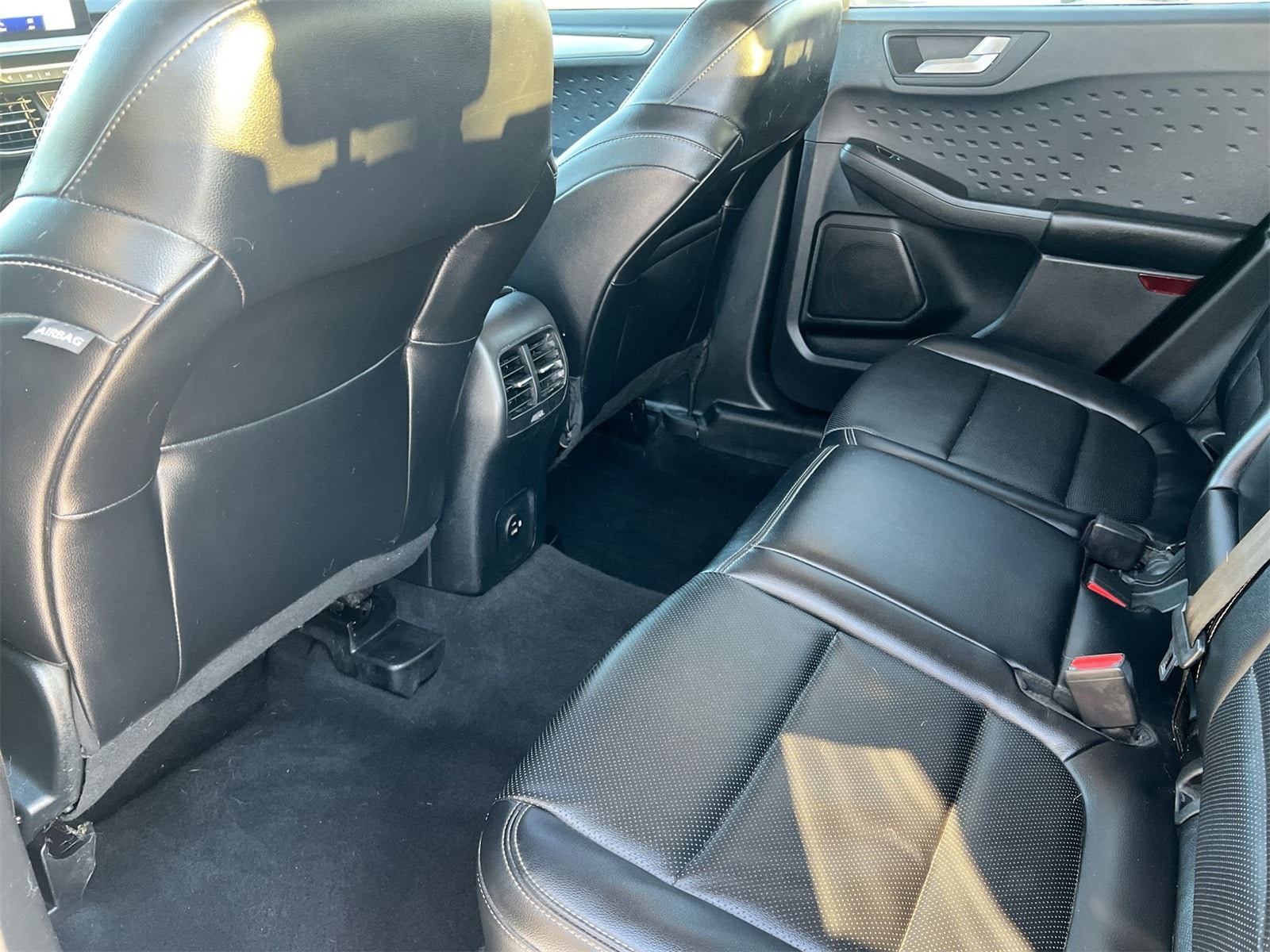 Thumbnail: 2020 Ford Escape - 18