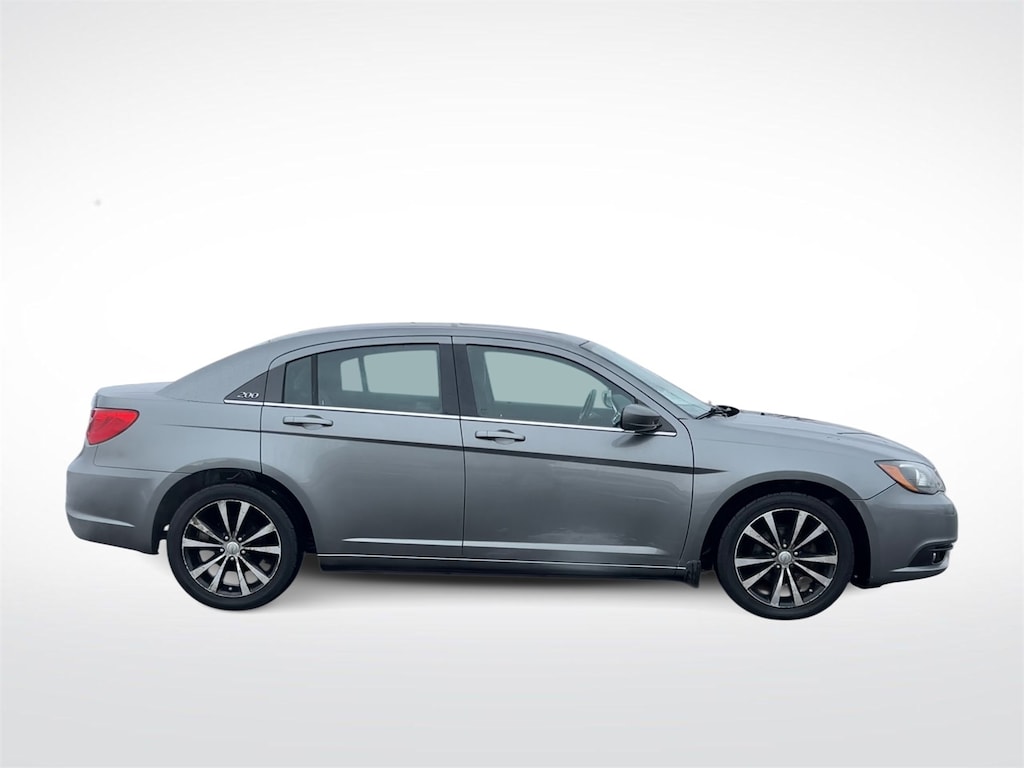 Used 2012 Chrysler 200 S Sedan