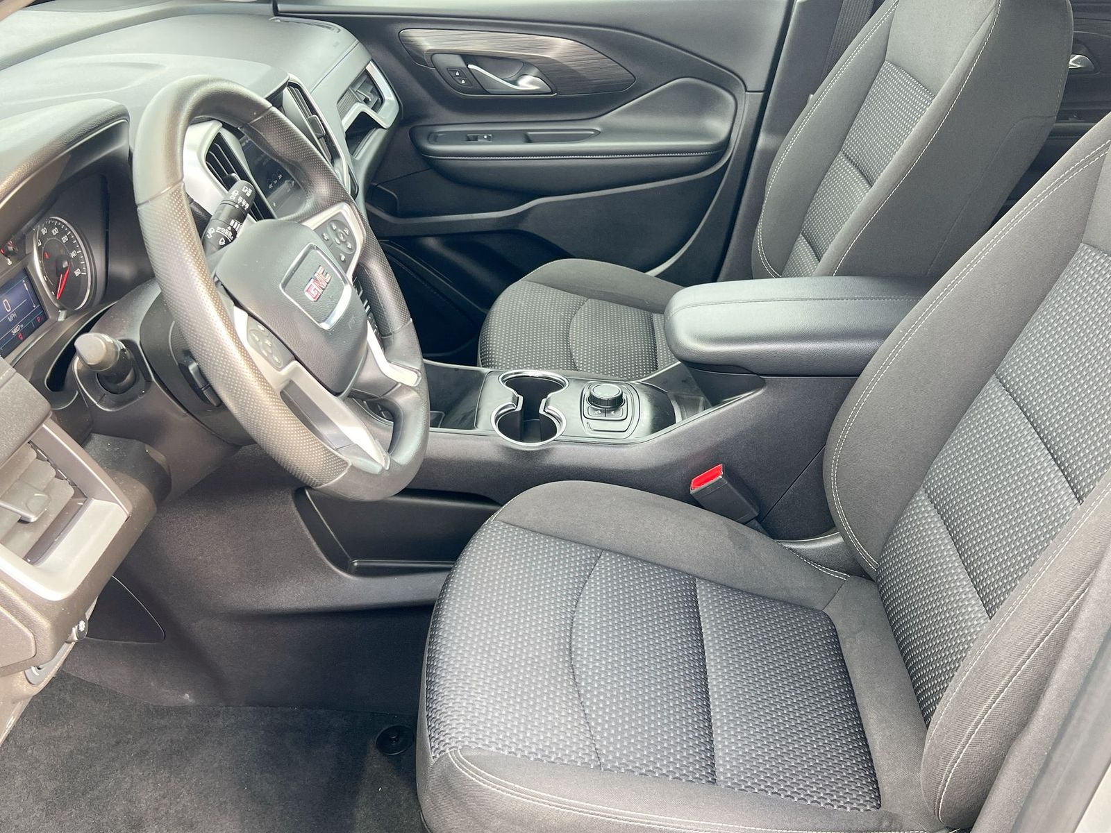 Thumbnail: 2024 GMC Terrain - 10