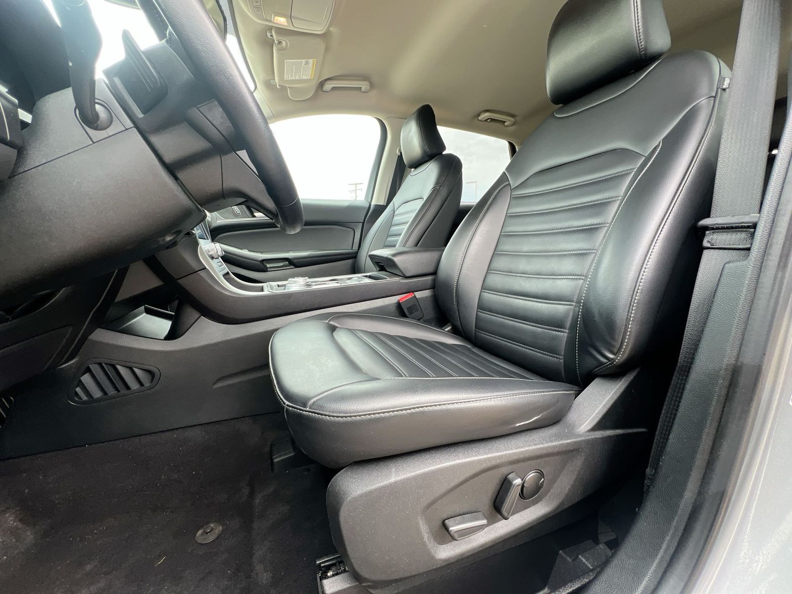 Thumbnail: 2023 Ford Edge - 15