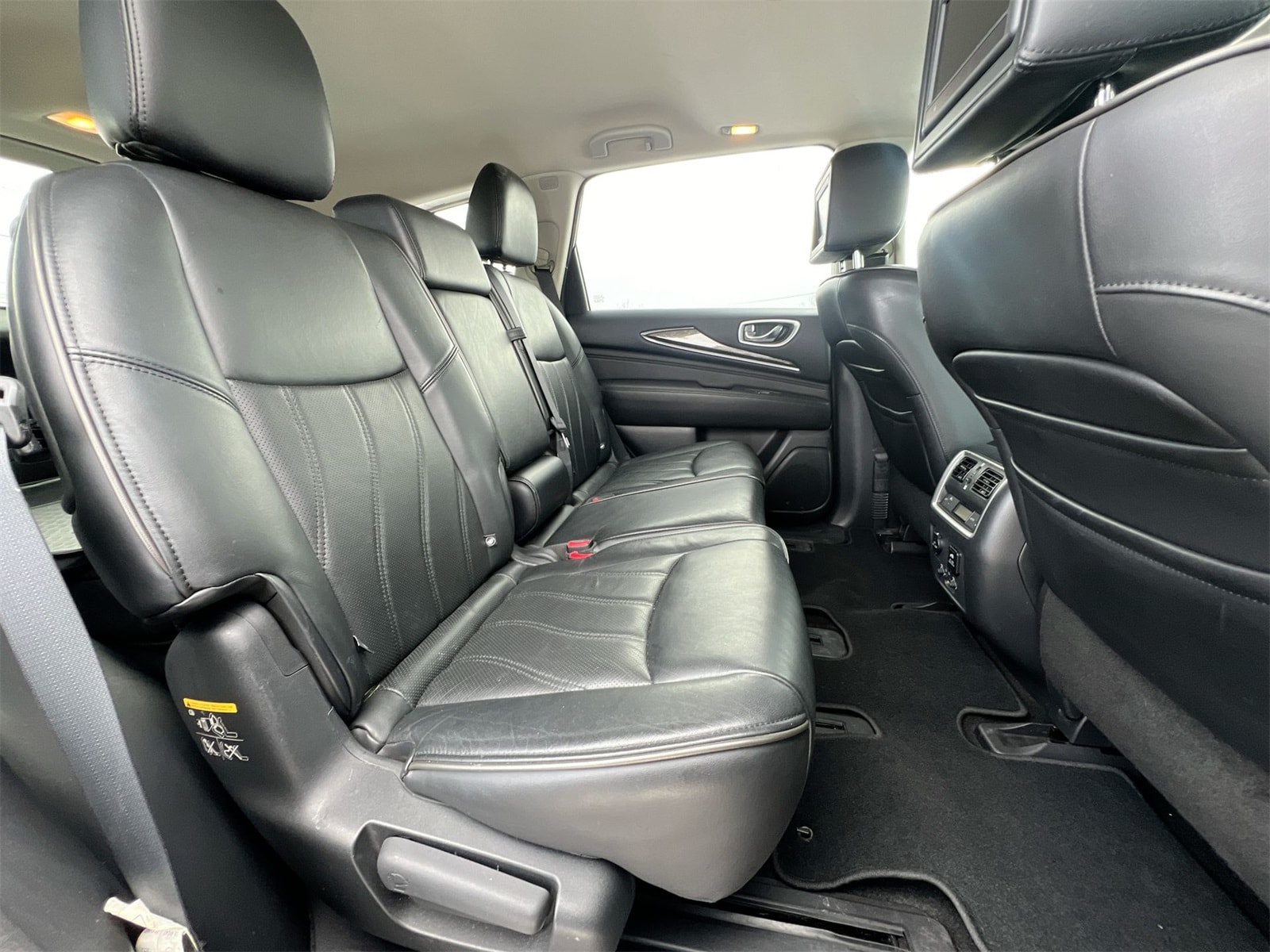 Thumbnail: 2014 INFINITI QX60 - 20