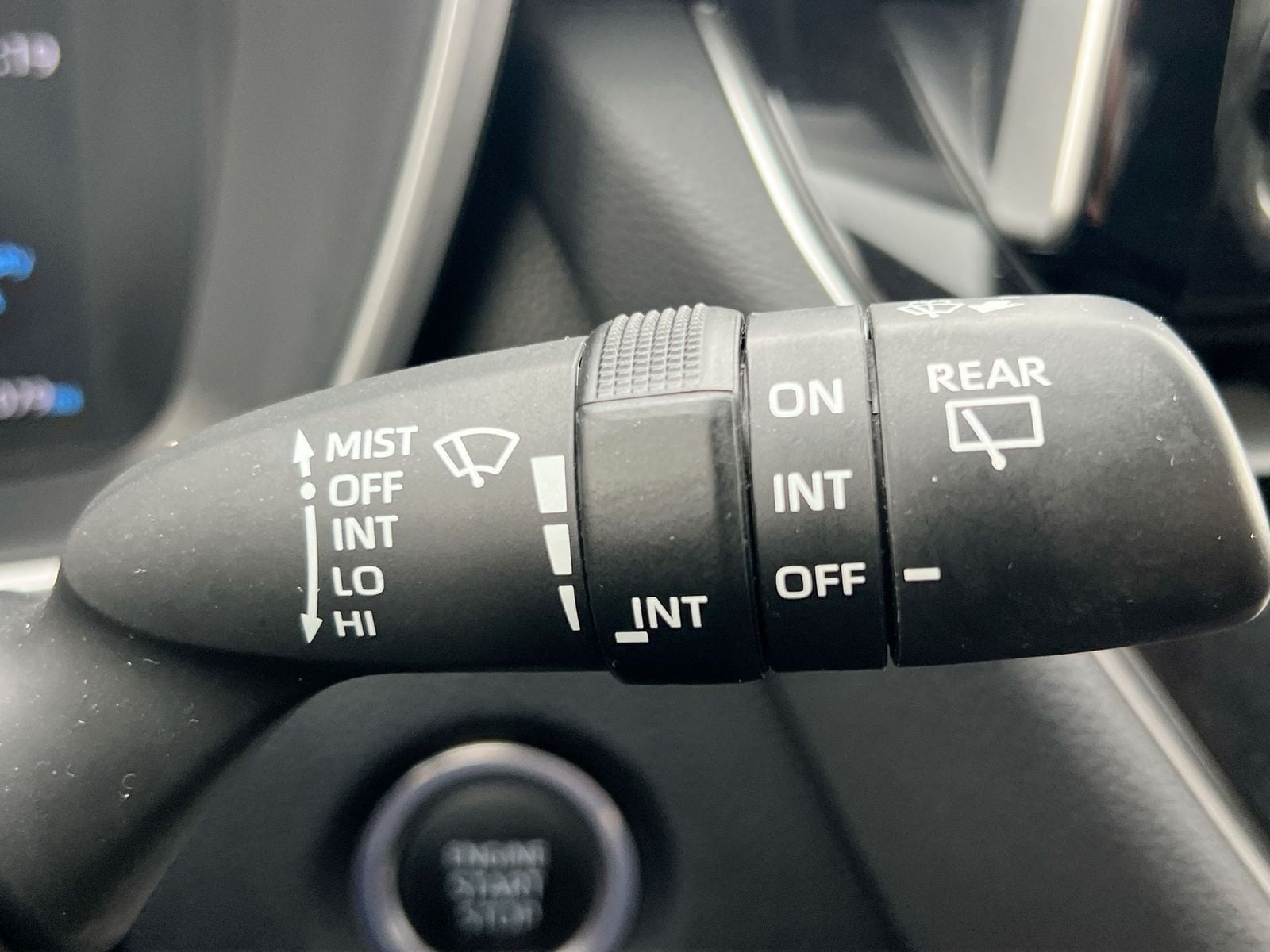 Thumbnail: 2022 Toyota Corolla - 25