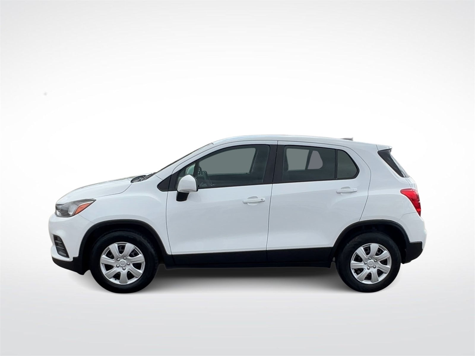 Thumbnail: 2017 Chevrolet Trax - 5