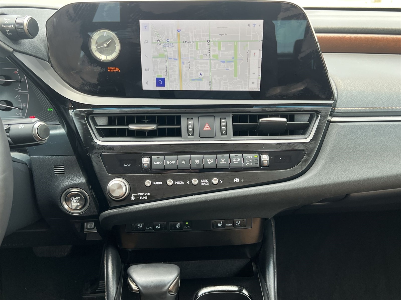 2024 Lexus ES 350 30