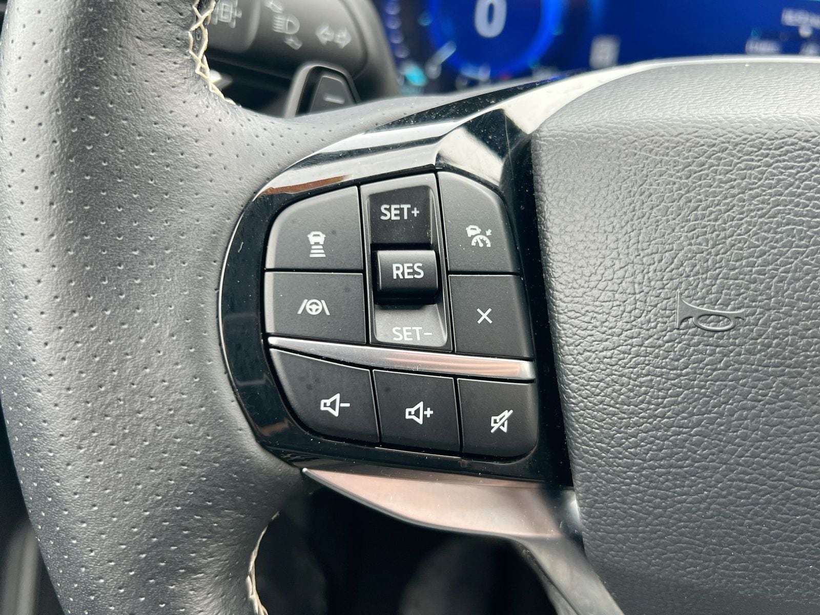 Thumbnail: 2024 Ford Explorer - 23