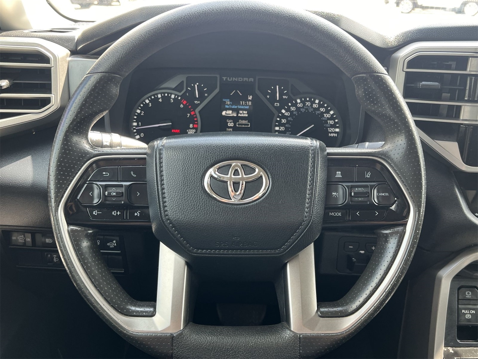 Thumbnail: 2022 Toyota Tundra - 23