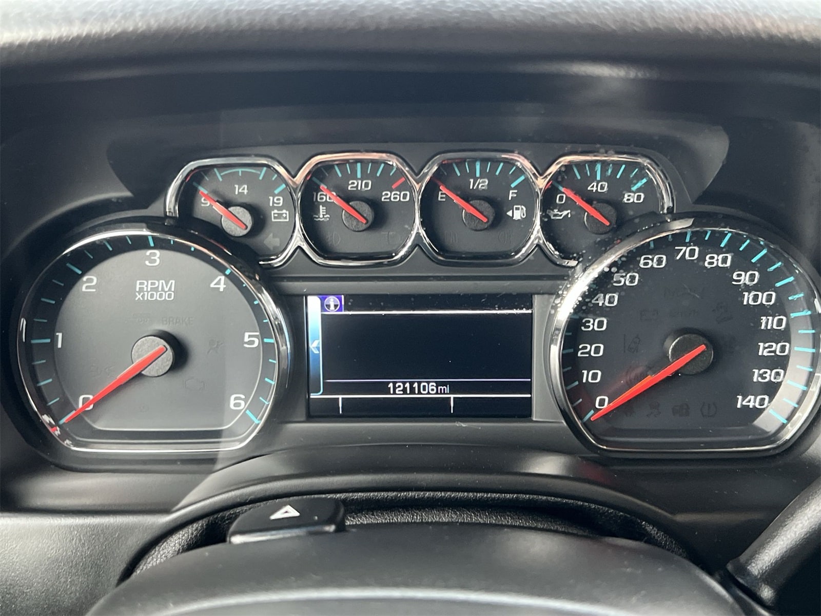 Thumbnail: 2019 GMC Yukon XL - 31