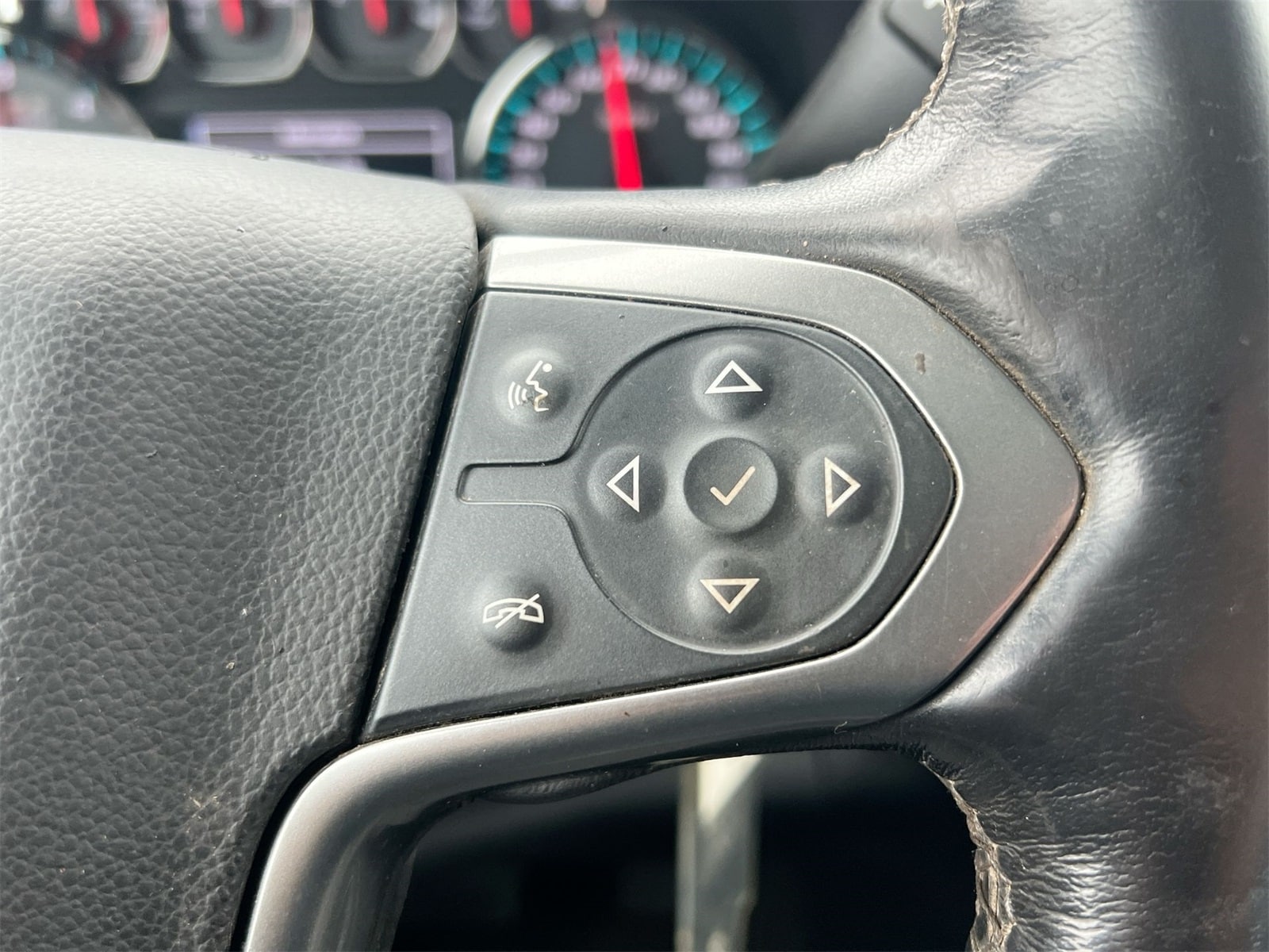 Thumbnail: 2018 Chevrolet Silverado 2500 - 24