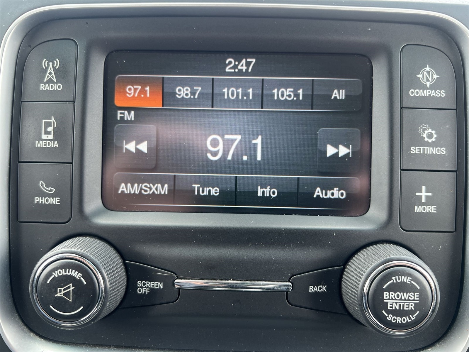 Thumbnail: 2014 RAM 1500 - 28