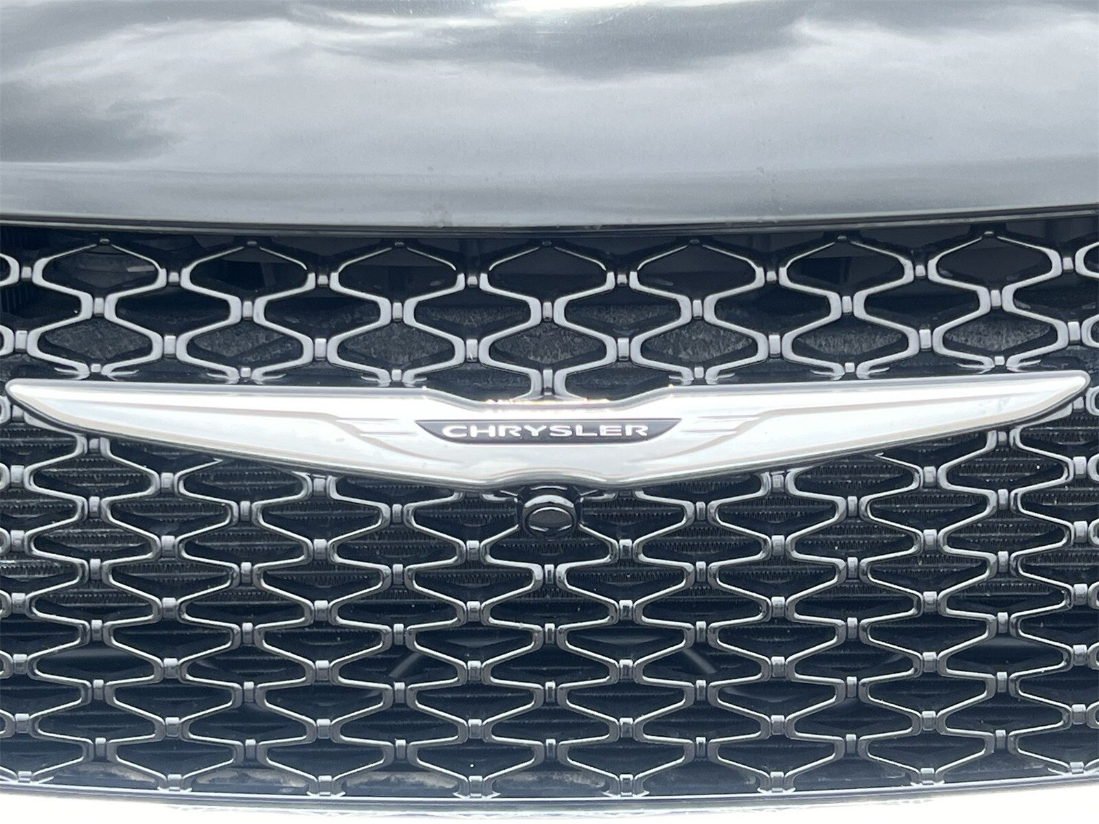 Thumbnail: 2022 Chrysler Pacifica - 12