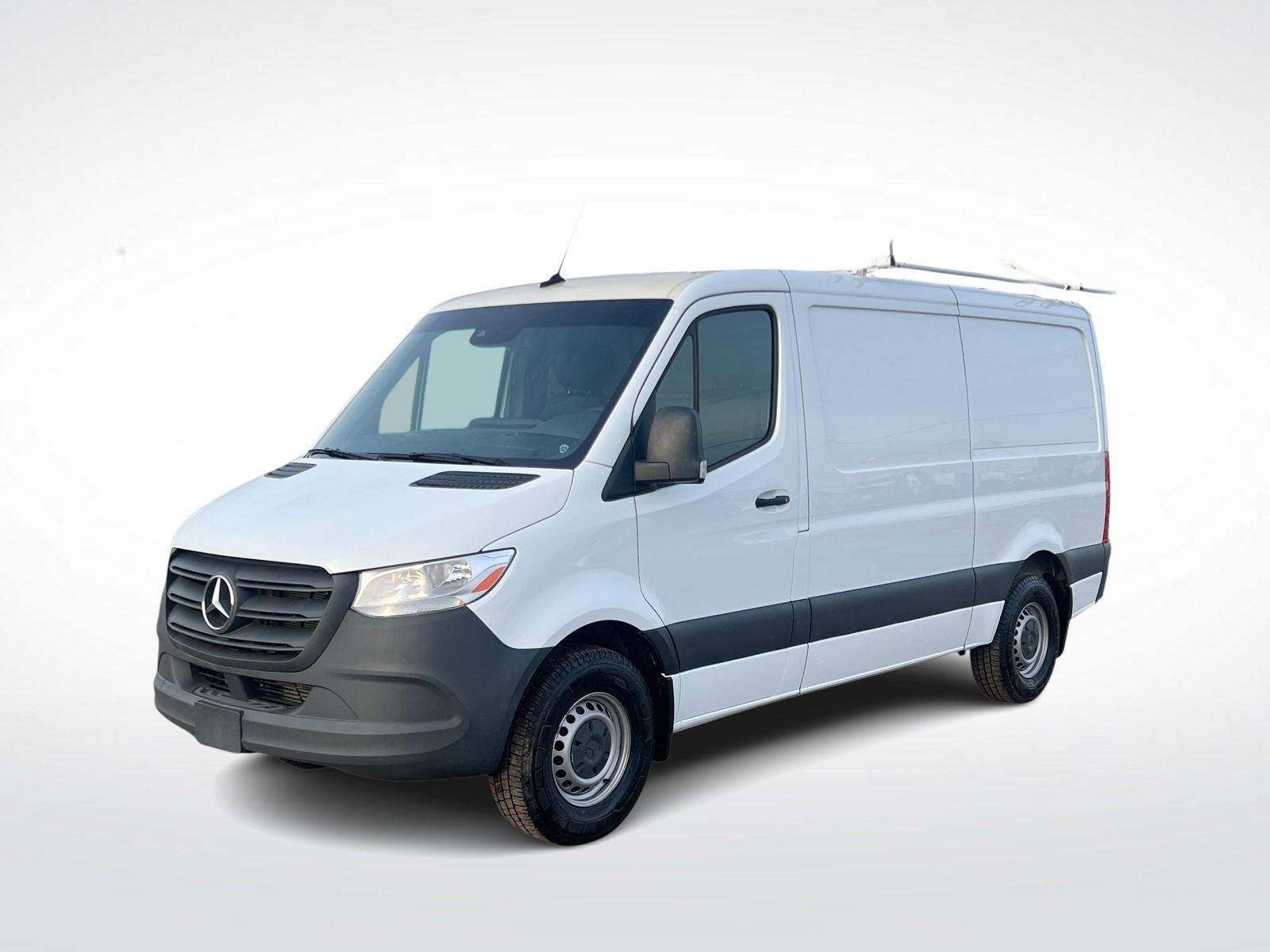 Thumbnail: 2023 Mercedes-Benz Sprinter - 4