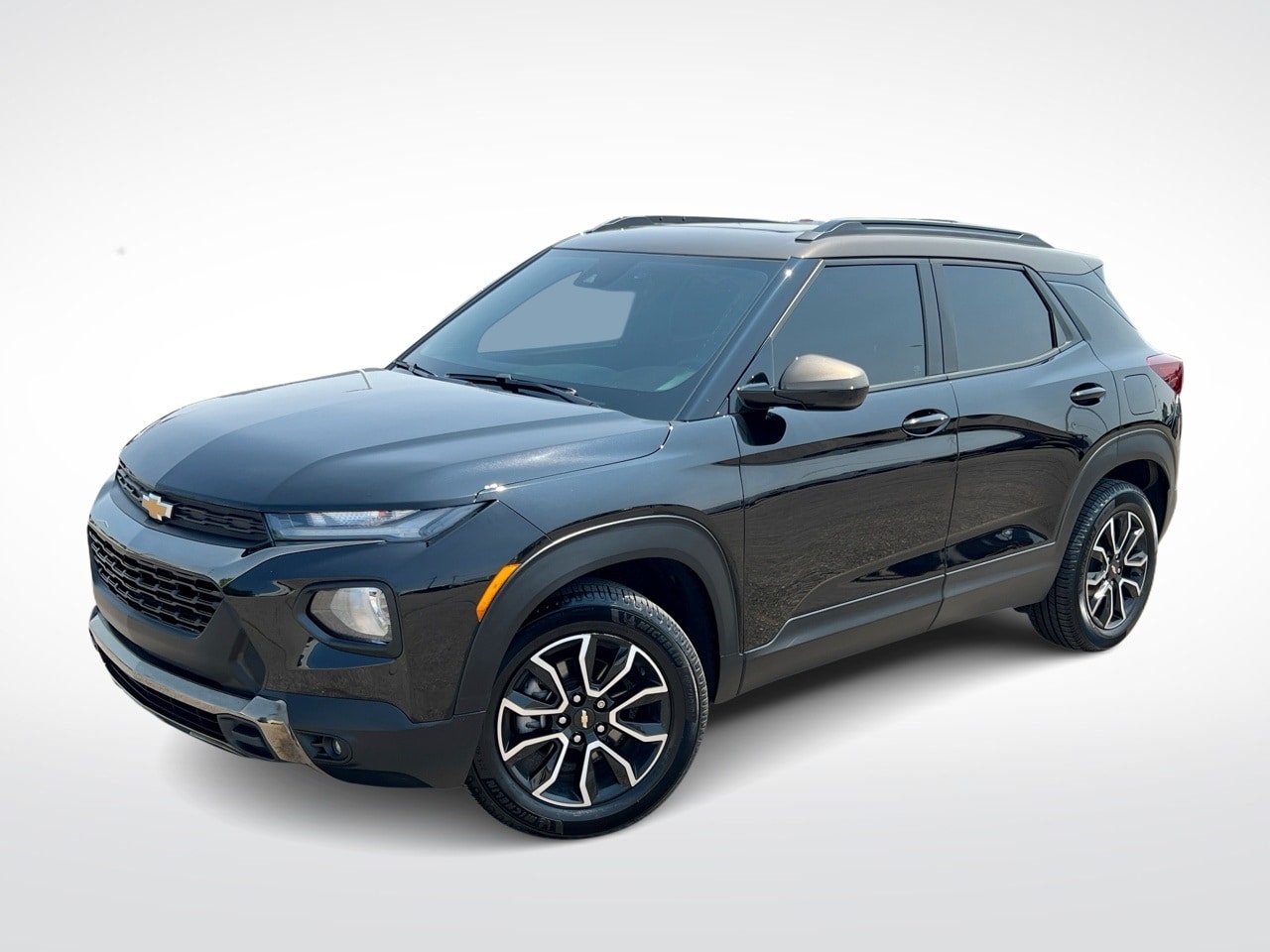 Thumbnail: 2019 Chevrolet Trax - 1