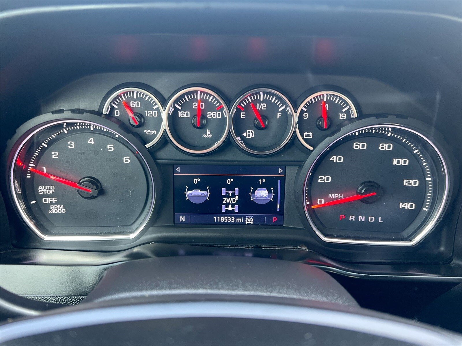 Thumbnail: 2019 Chevrolet Silverado 1500 - 32