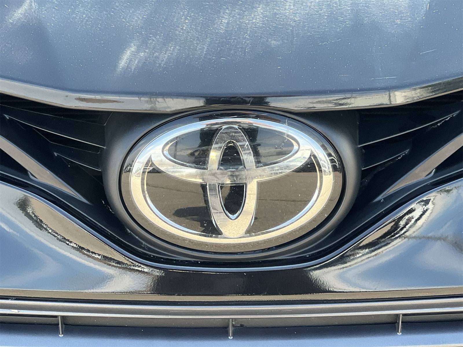 Thumbnail: 2022 Toyota Camry - 12