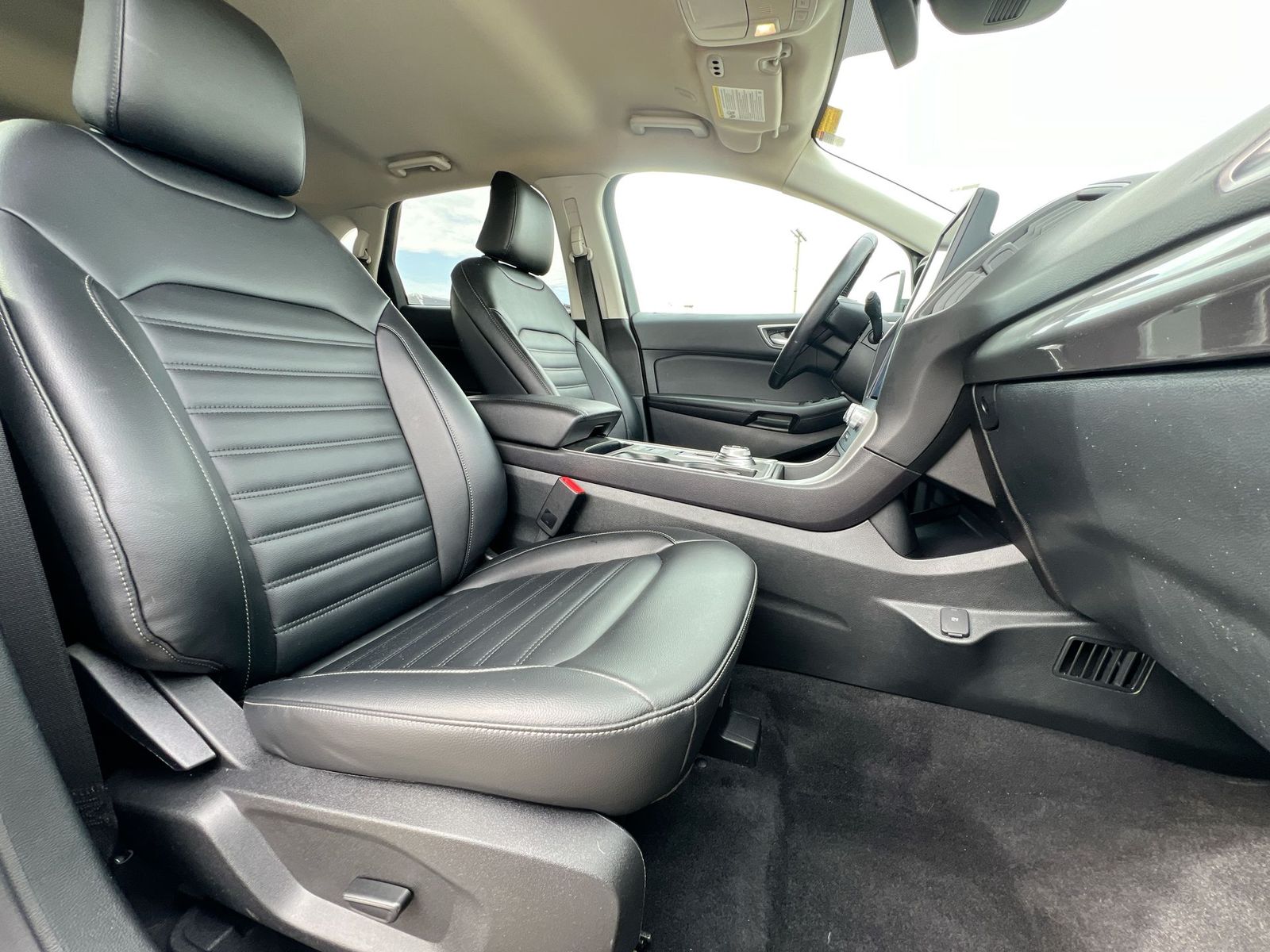 Thumbnail: 2023 Ford Edge - 20