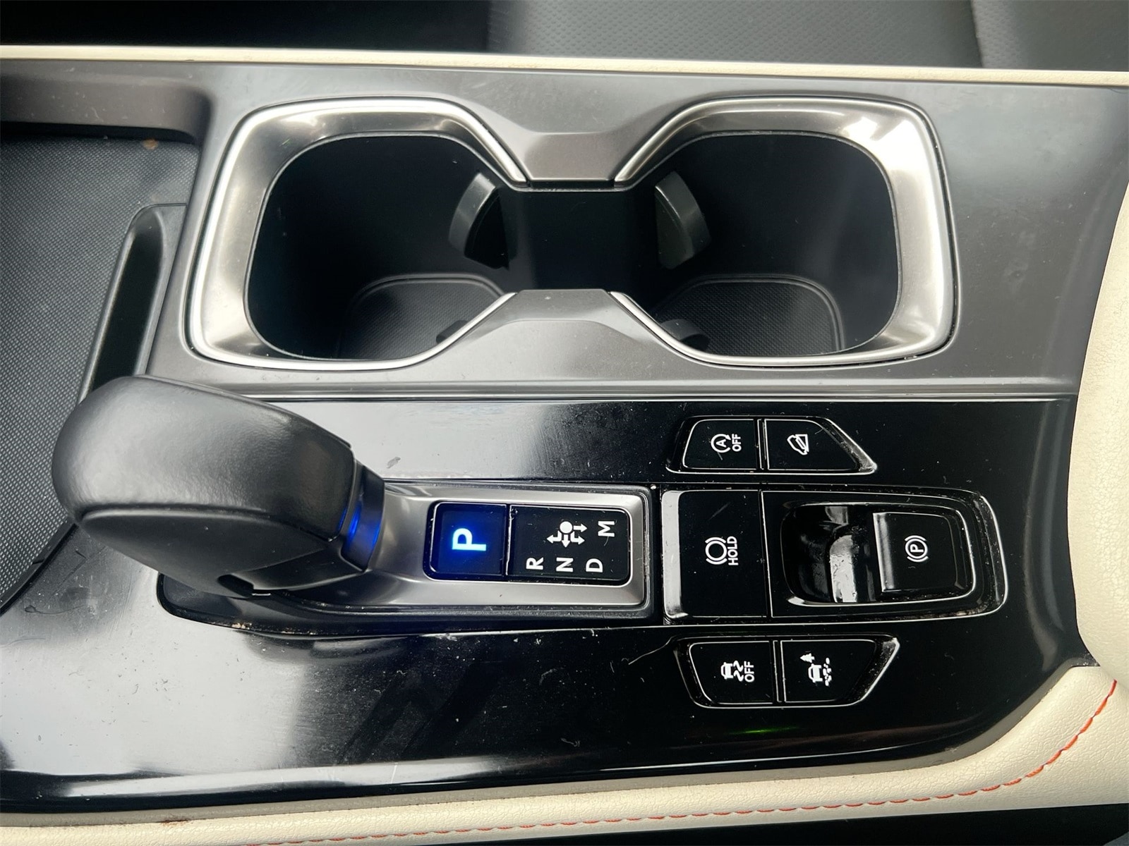 Thumbnail: 2024 Lexus NX - 32