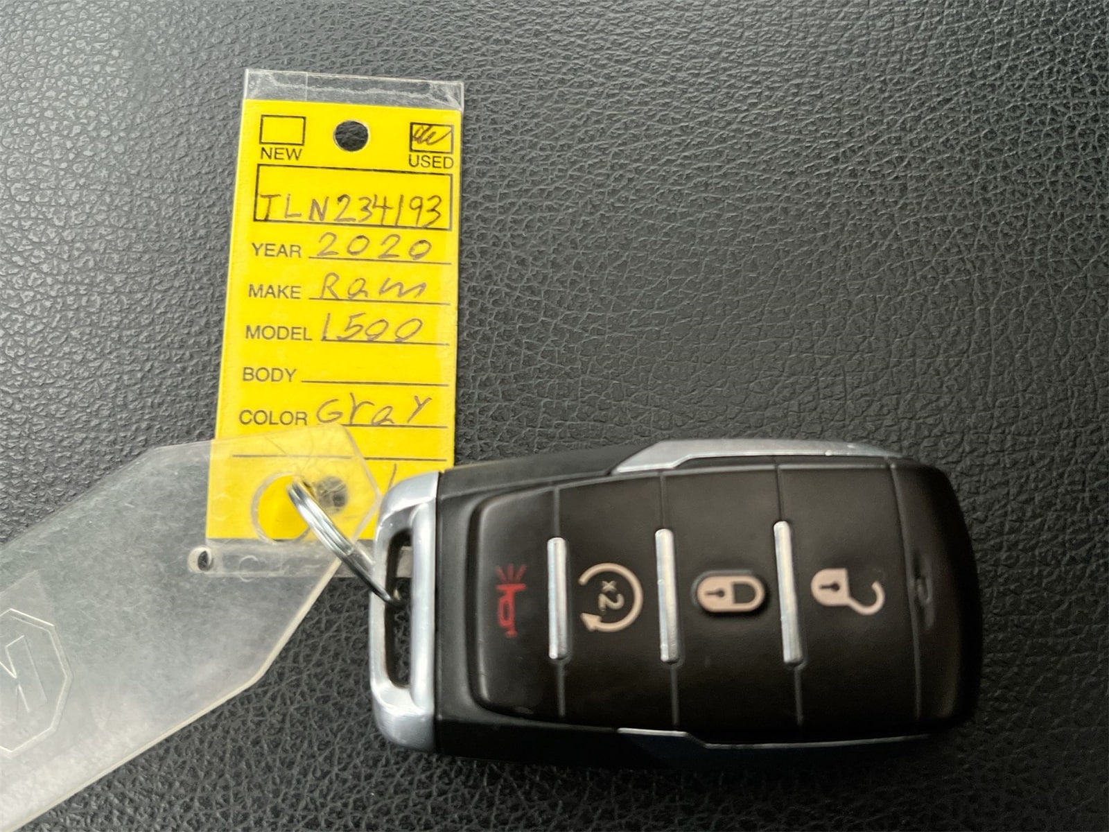 Thumbnail: 2020 RAM 1500 - 33