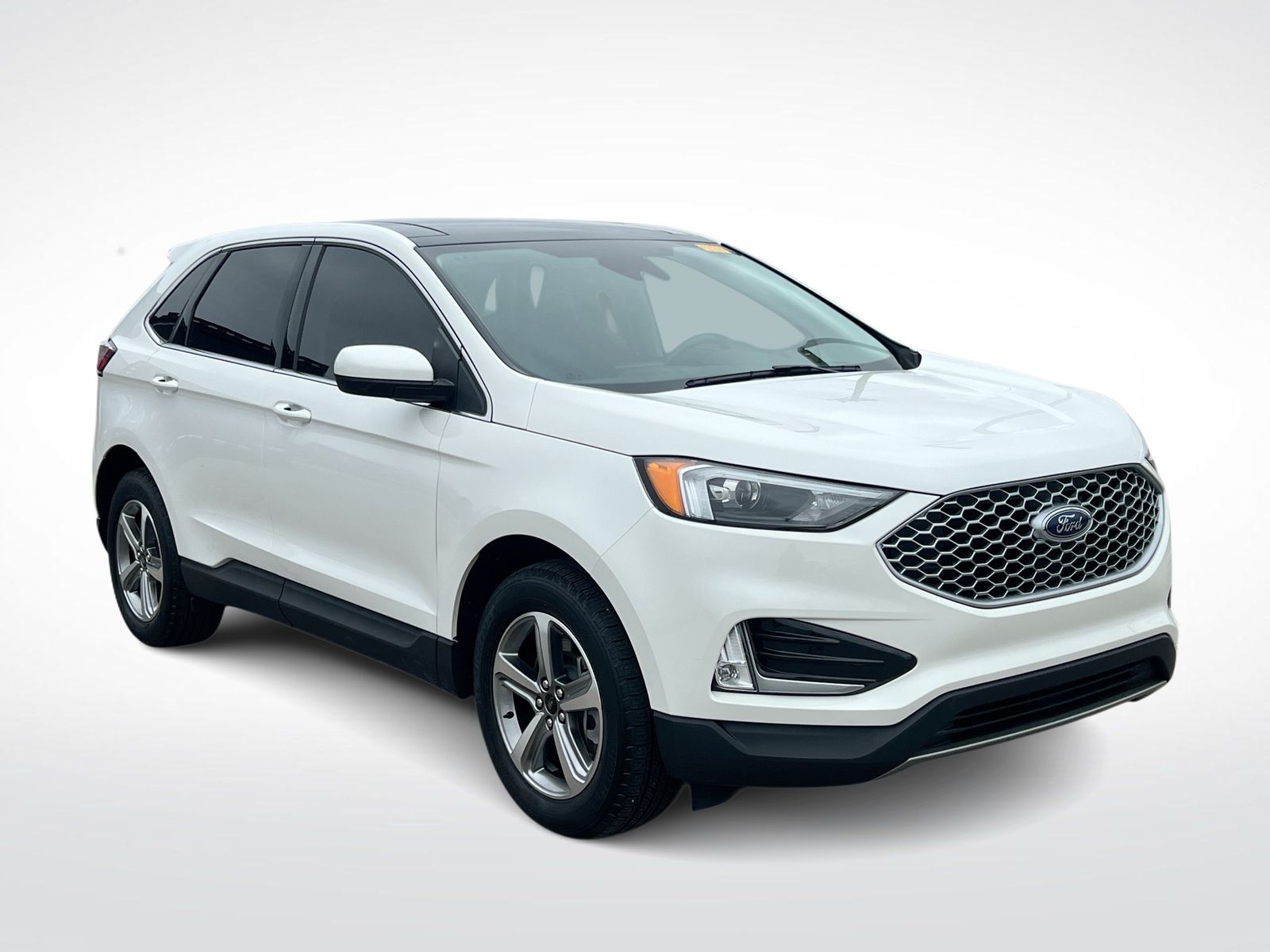 Thumbnail: 2023 Ford Edge - 2