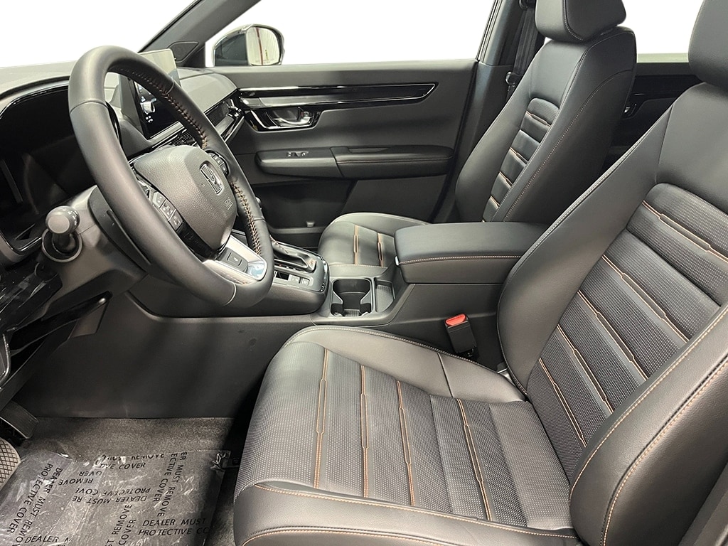 2026 Honda CR-V Sport Touring - Photo 13