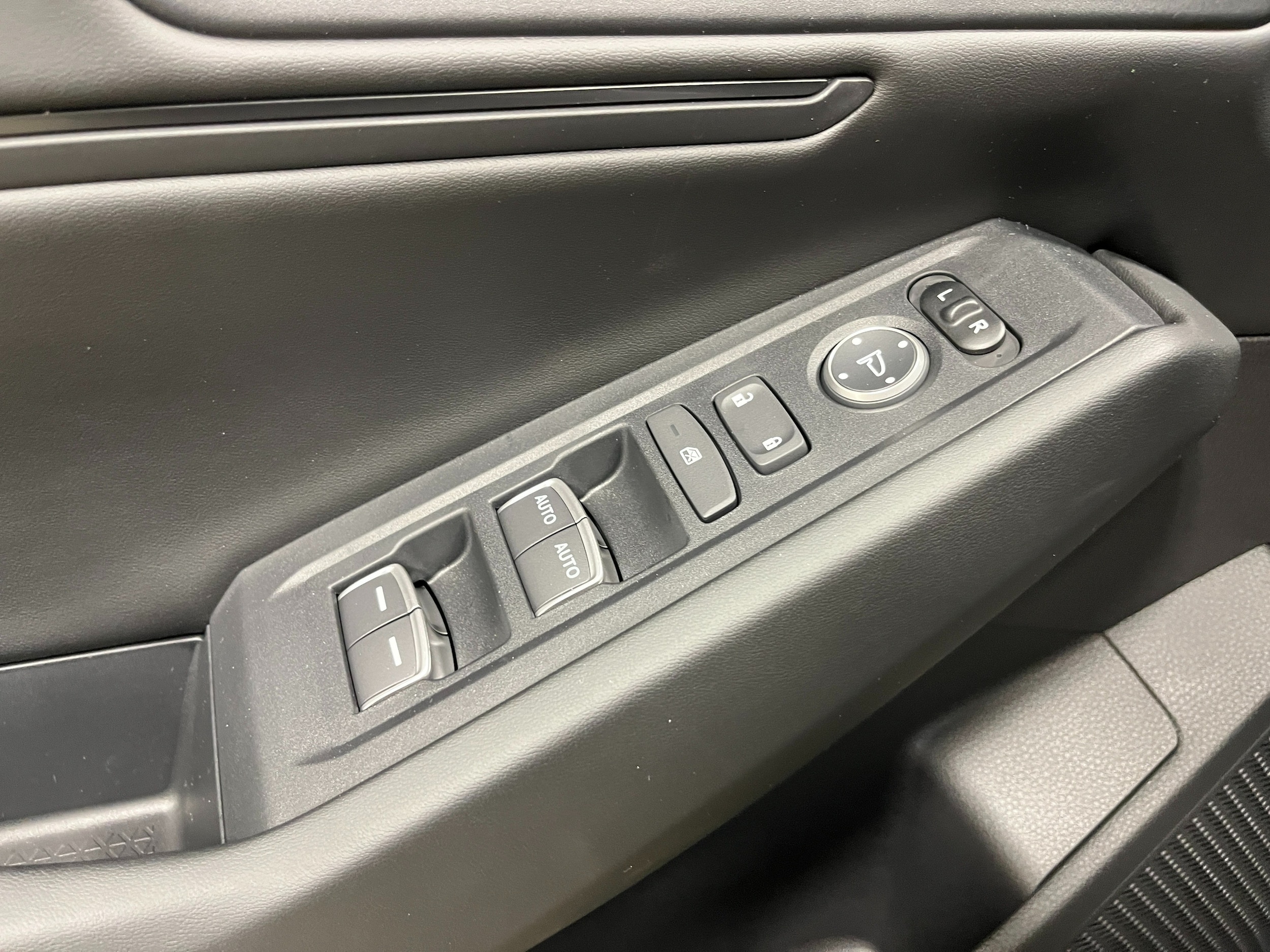 2026 Honda Accord SE - Photo 13