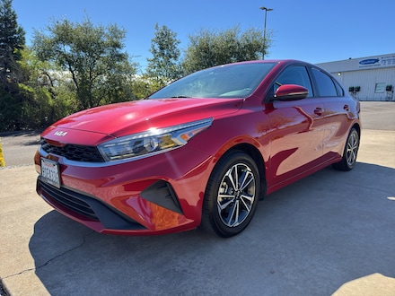 2024 Kia Forte LXS Sedan