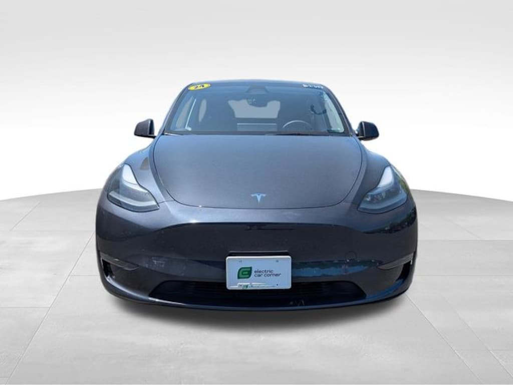 Used 2024 Tesla Model Y Long Range SUV