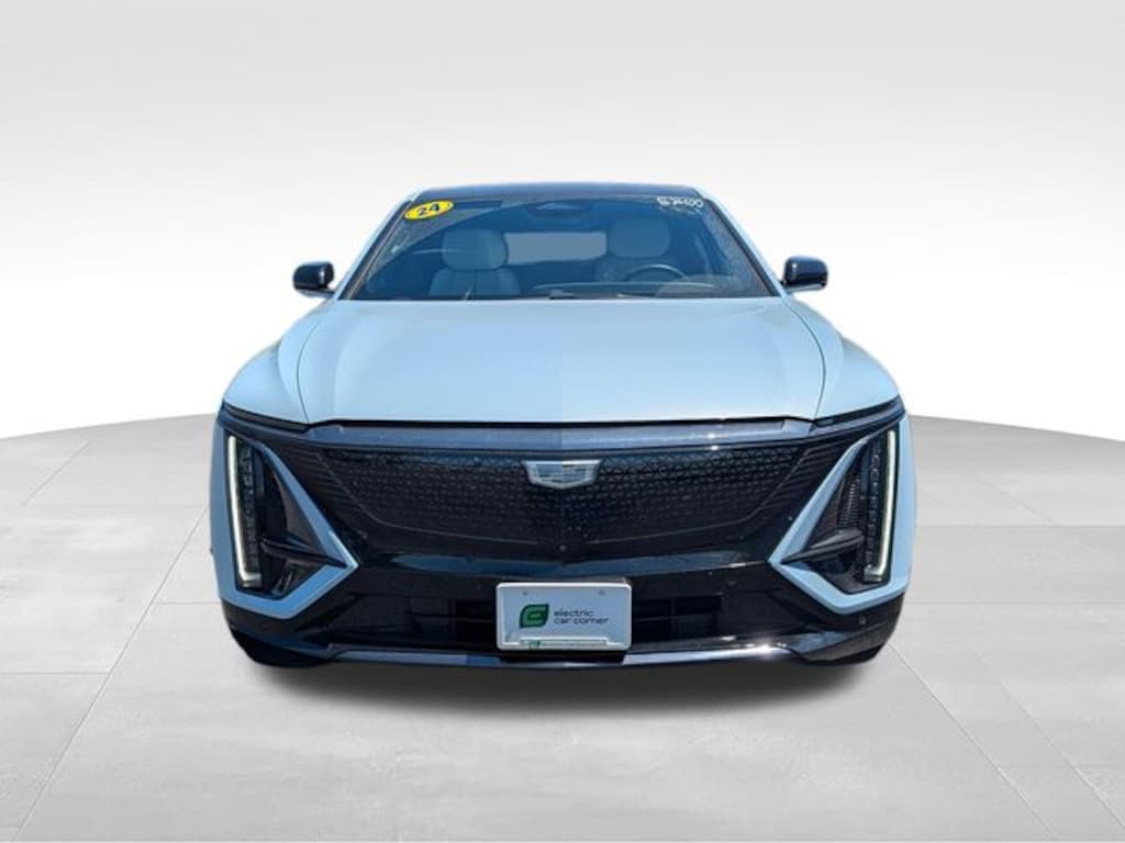 Used 2024 CADILLAC LYRIQ Sport SUV