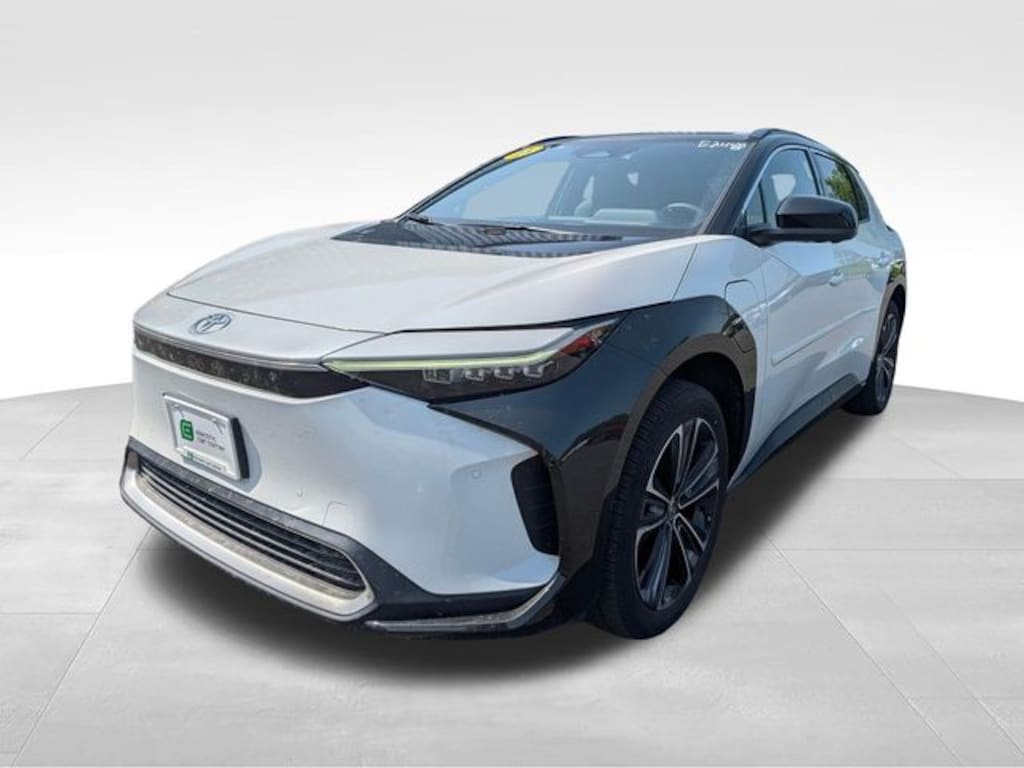 Used 2023 Toyota bZ4X XLE SUV