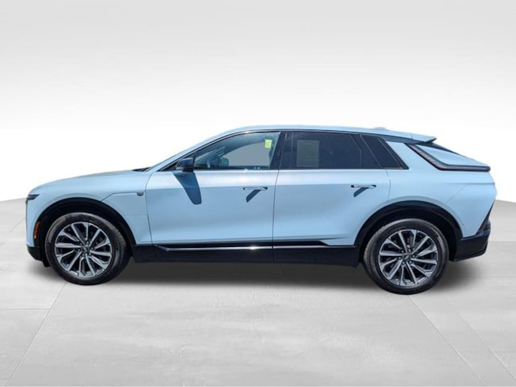 Used 2024 CADILLAC LYRIQ Sport SUV