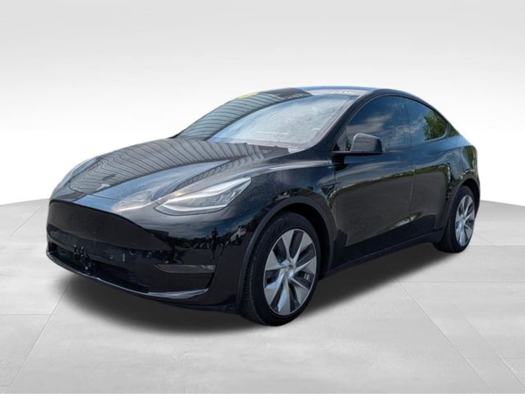 Used 2022 Tesla Model Y Long Range SUV
