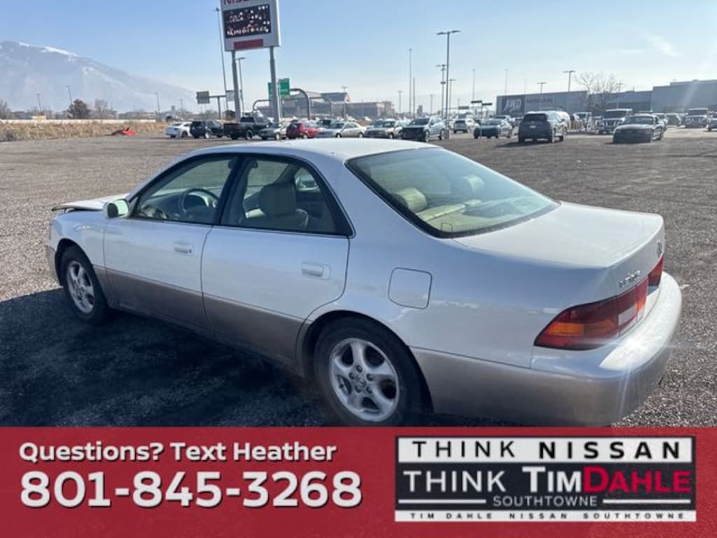 Used 1998 Lexus ES 300 Base Sedan