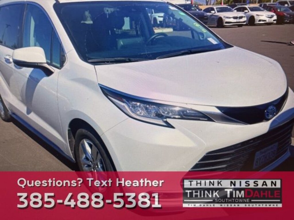 Used 2022 Toyota Sienna Limited 7 Passenger Van Passenger Van