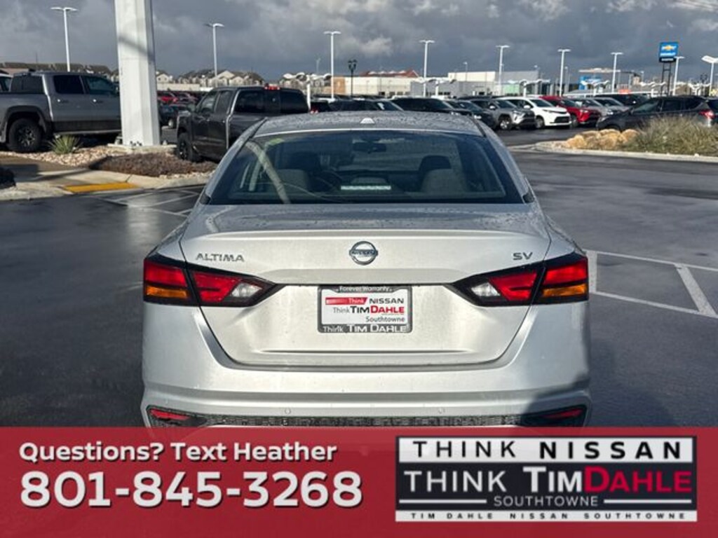 Used 2021 Nissan Altima 2.5 SV Sedan