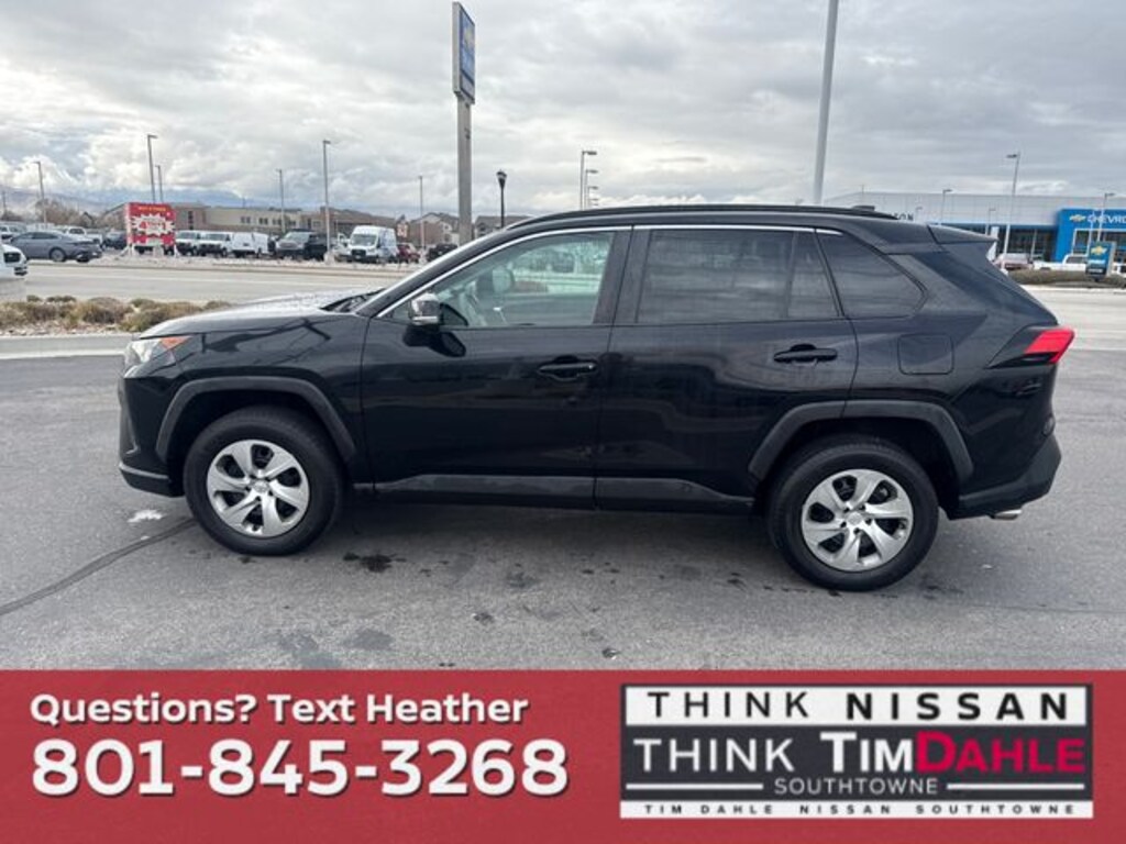 Used 2019 Toyota RAV4 LE SUV