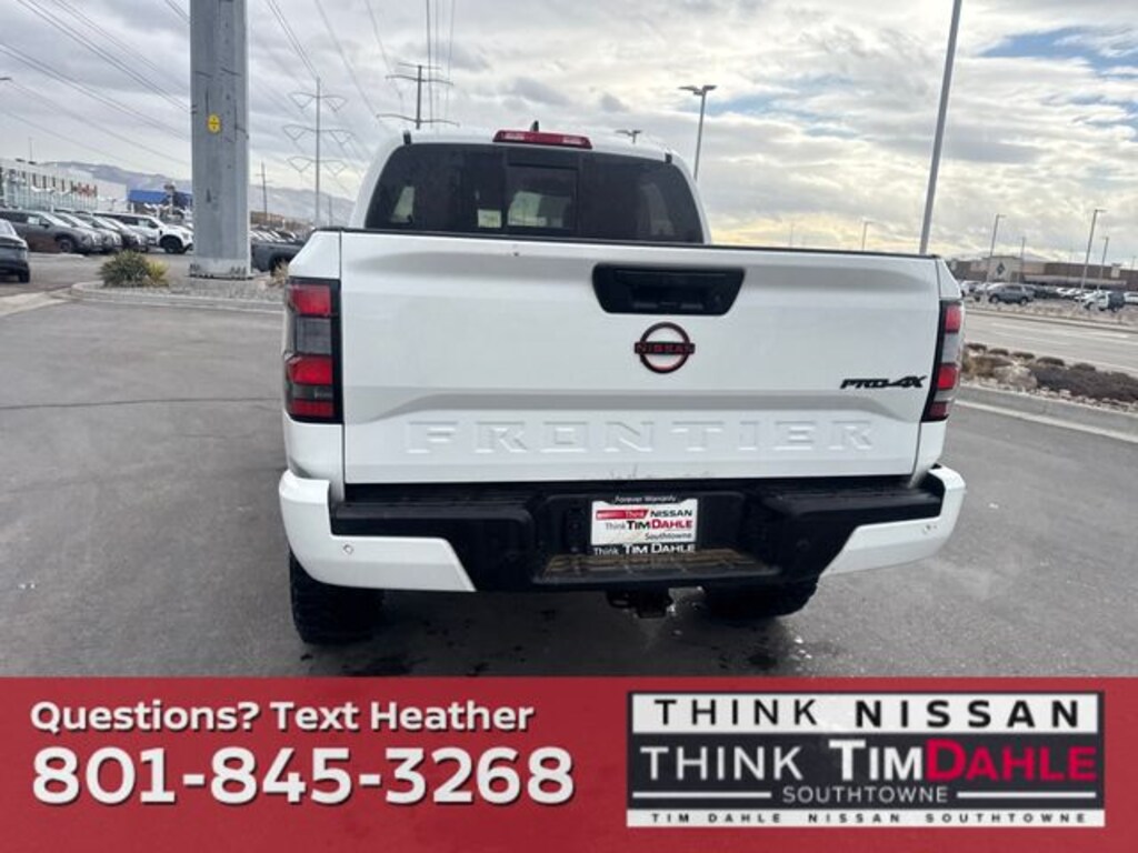 Used 2024 Nissan Frontier PRO-4X Truck Crew Cab