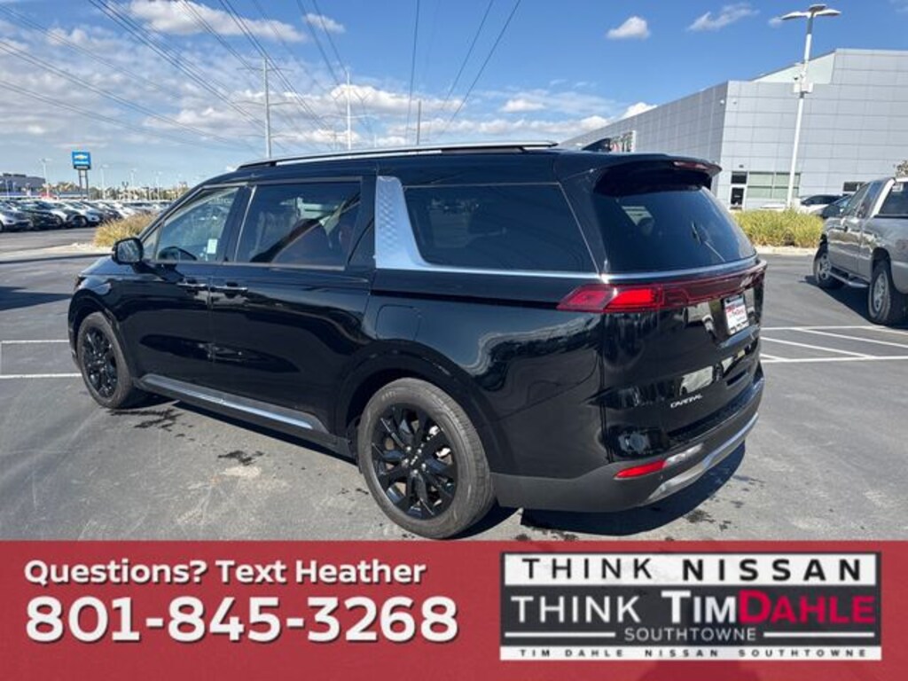 Used 2024 Kia Carnival SX Prestige MPV