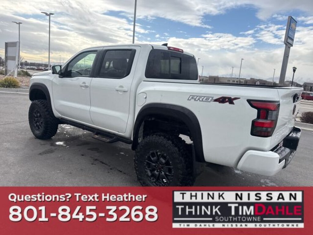 Used 2024 Nissan Frontier PRO-4X Truck Crew Cab